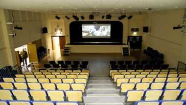 Battle Memorial Hall, Battle, GB1