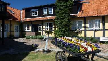 Pension Slaegtsgaarden em Allinge, DK