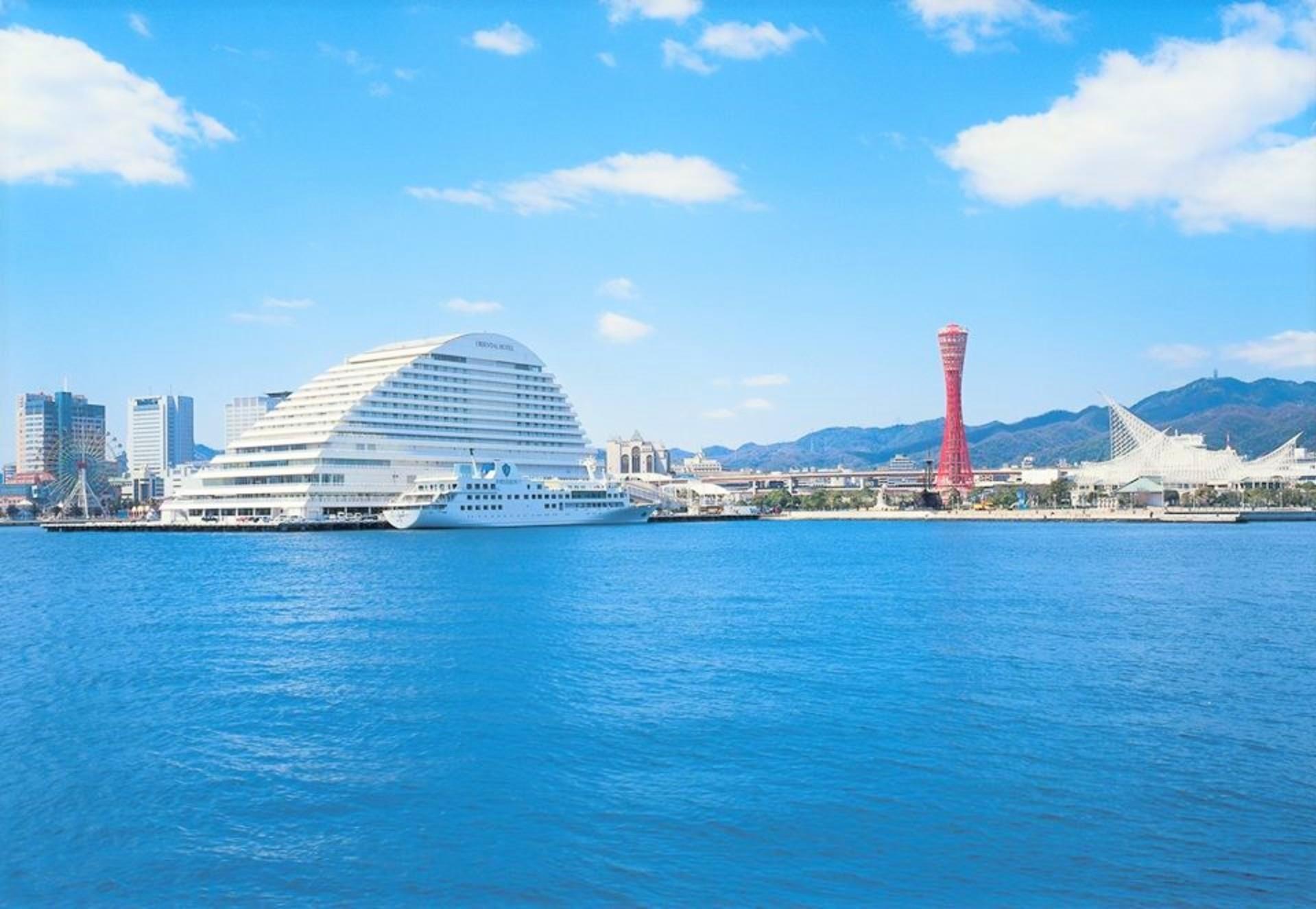 Kobe Meriken Park Oriental Hotel image