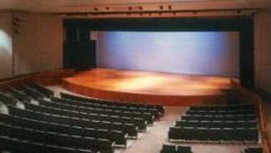 Dennos Museum Center в Traverse City, MI