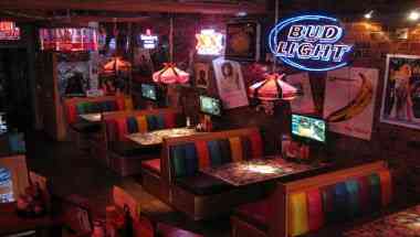 Barney"s Beanery Burbank em Burbank, CA