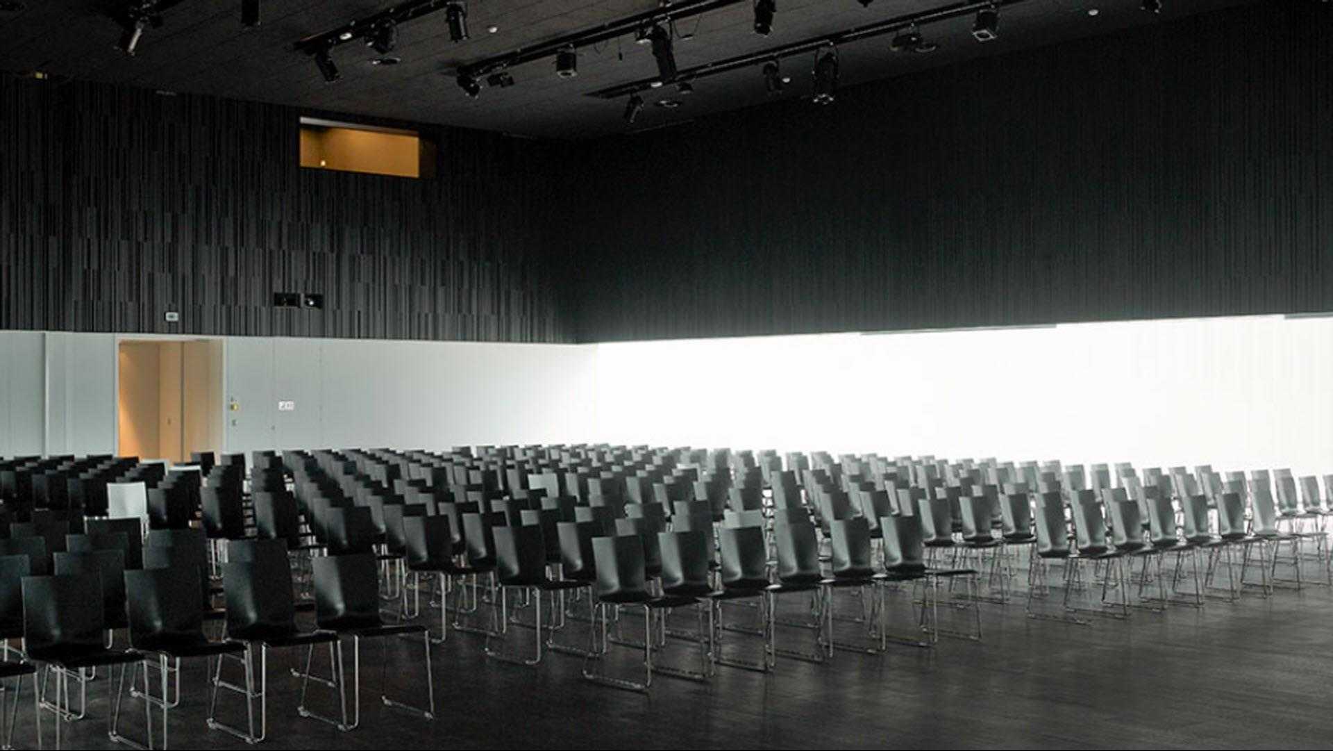 BluePoint Antwerpen a Antwerp, BE