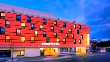 Courtyard Paris Arcueil image