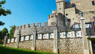 Castello Orsini Hotel a Nerola, IT