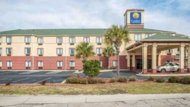Comfort Inn & Suites Panama City Mall in Panama-Stadt, FL