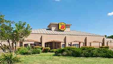 Super 8 by Wyndham Ft Stockton, Fort Stockton, TX