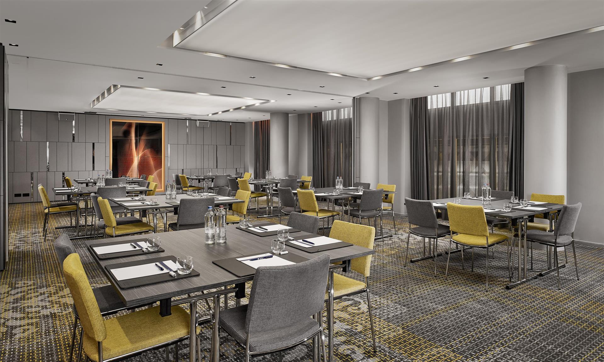 Park Plaza Victoria Amsterdam image