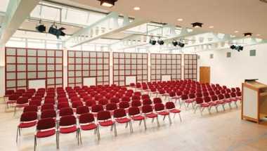 Saalbau Schoenhof a Frankfurt, DE