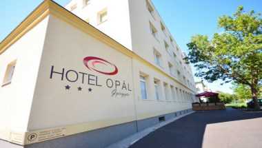 Gyongyos, HU의 Hotel Opal - Gyoengyoes