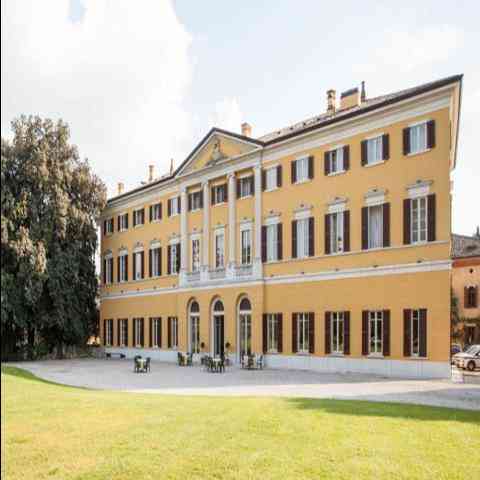 Villa dei Cedri в Lazise, IT