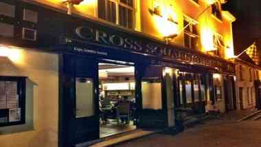 Cross Square Hotel i Newry, GB4