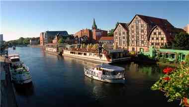 Poland Convention Bureau - Polish Tourism Organisation in Warsaw, PL