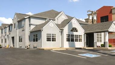 Microtel Inn & Suites by Wyndham Murfreesboro image
