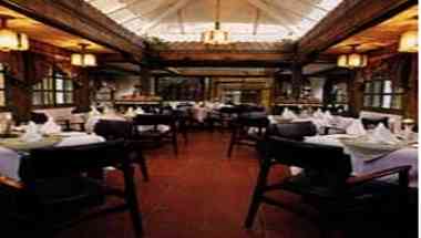 Hotel Pinar Del Lago in Cuenca, EC