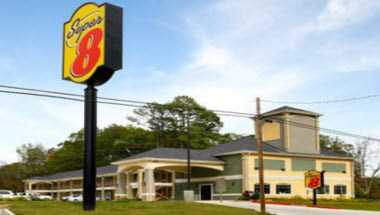 Super 8 by Wyndham Mansfield LA в Mansfield, LA
