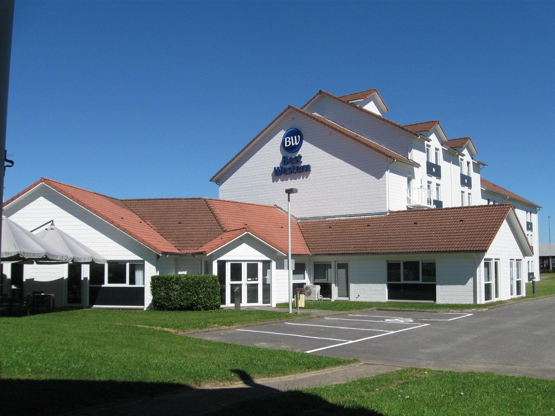 BEST WESTERN WAVRE HOTEL image