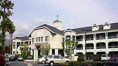 Oak Tree Inn в Monrovia, CA