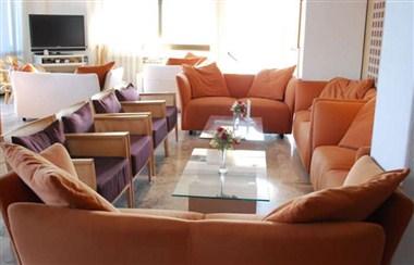 Hotel Perrakis в Ydrousa, GR