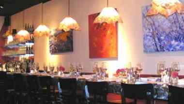 Zely & Ritz в Raleigh, NC