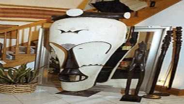 William H Bigham Galleries в Aurora, IL