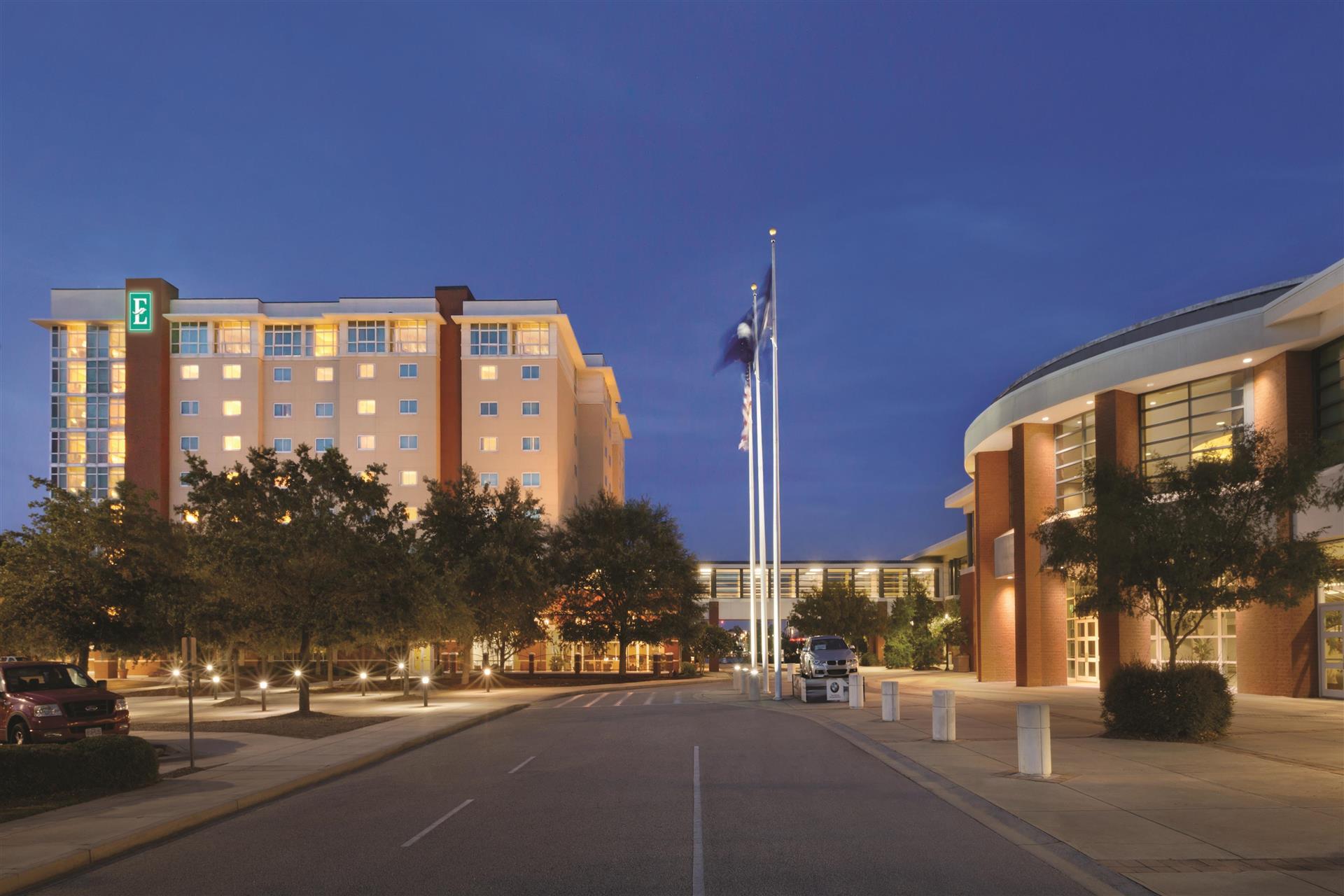 Embassy Suites by Hilton Charleston Airport Hotel & Convention Center image