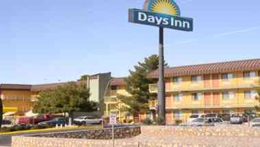 Days Inn by Wyndham El Paso Airport East à El Paso, TX