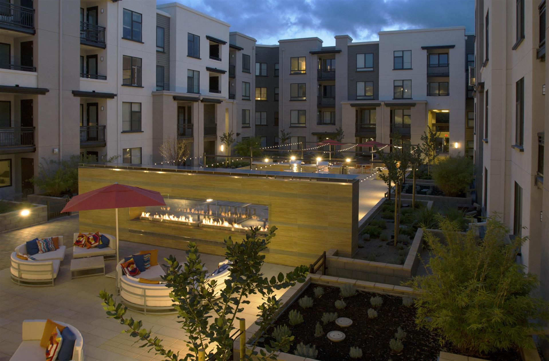 Oakwood Mountain View image