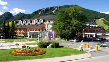 Ramada Hotel & Suites by Wyndham Kranjska Gora a Kranjska Gora, SI
