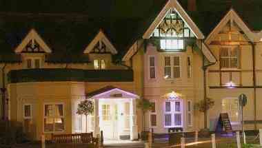 The Manor Hotel в Slough, GB1