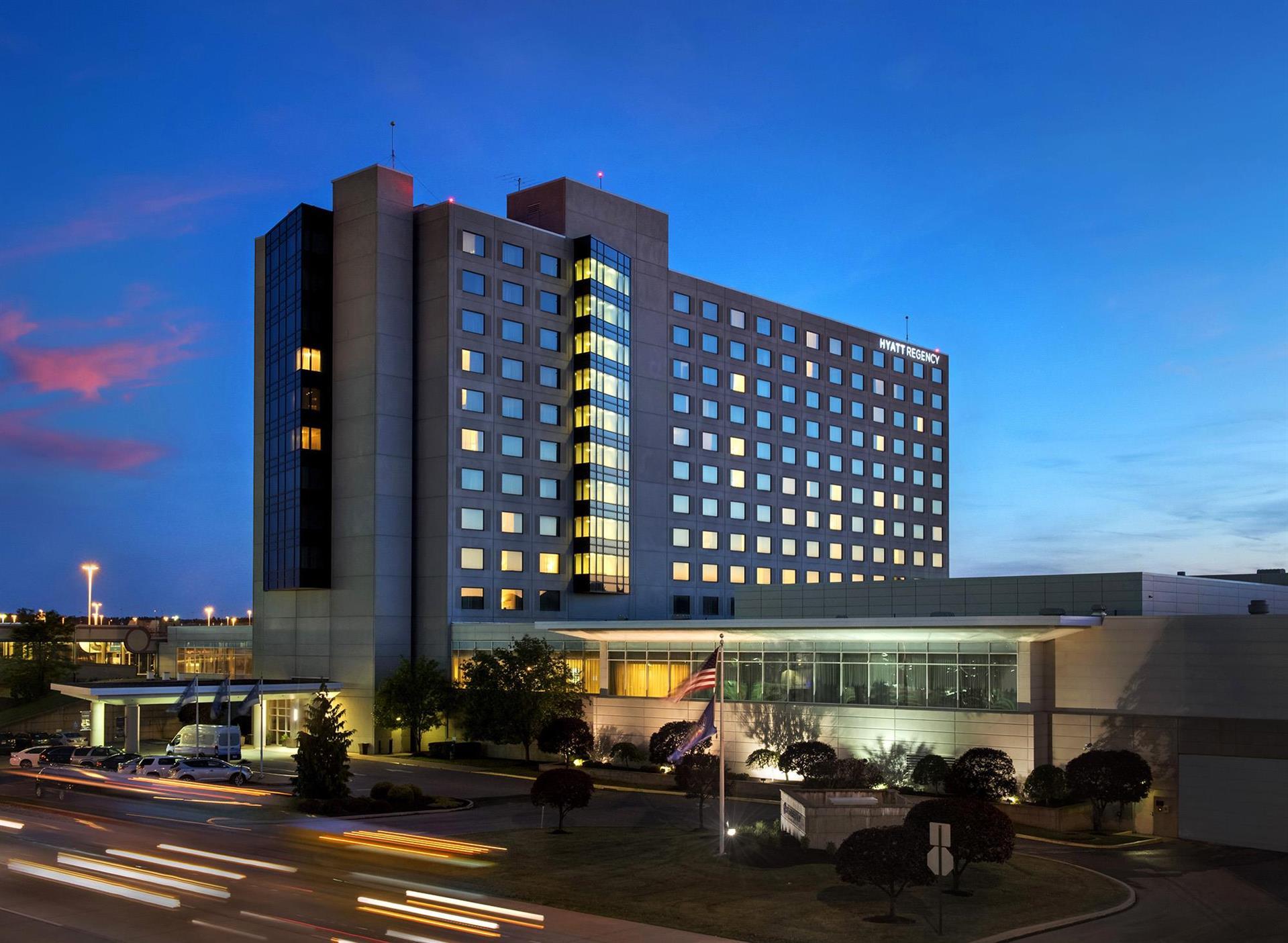 Hyatt Regency Pittsburgh International Airport image