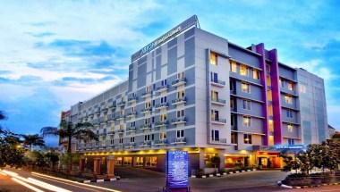 Royal Palm Hotel & Conference Center Cengkareng image