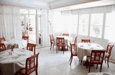 Antinea Suites & Spa Hotel в Santorini, GR