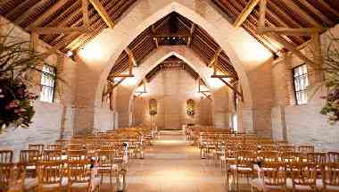 The Tithe Barn i Petersfield, GB1