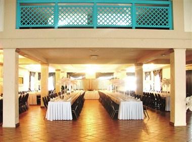 Hotel Cyprus i Ksiazenice, PL