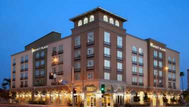 Hyatt Place Riverside Downtown en ribera, CA