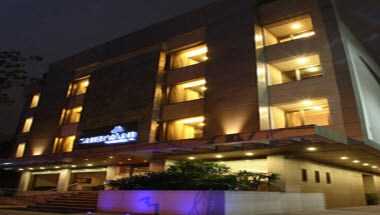 Shervani Nehru Place i New Delhi, IN