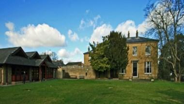 Moot House в Harlow, GB1