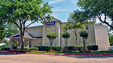 Studio 6 Austin Midtown in Austin, TX