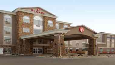 Ramada by Wyndham Olds in Olds, AB