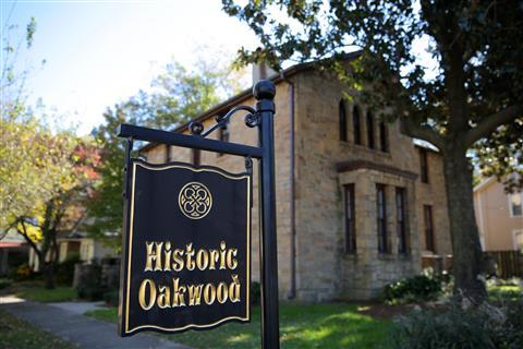 Historisches Oakwood
