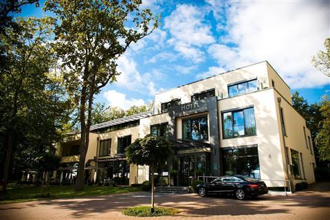 Burg Schwarzenstein i Geisenheim, DE