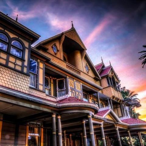 Winchester Mystery House