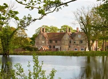 Bruisyard Hall a Saxmundham, GB1