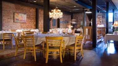 Waterstreet Cafe and Bar в Olympia, WA