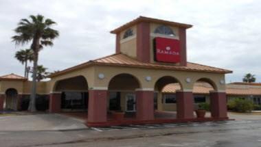 Ramada by Wyndham Davenport Orlando South image