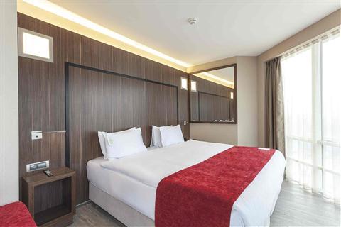 Ramada Encore by Wyndham Izmir i Izmir, TR