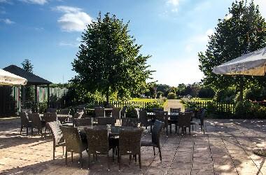 Baden Hall в Stafford, GB1