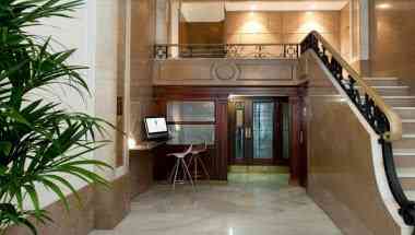 巴塞罗那, ES 的 Eric Voekel Gran Via Suites