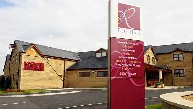 Red Hall Hotel a Bury, GB1