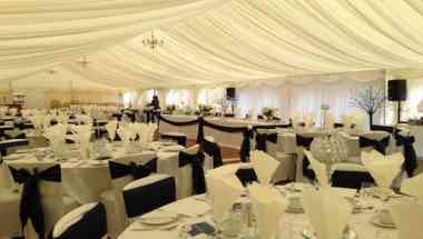 The Riverside в Neath, GB3